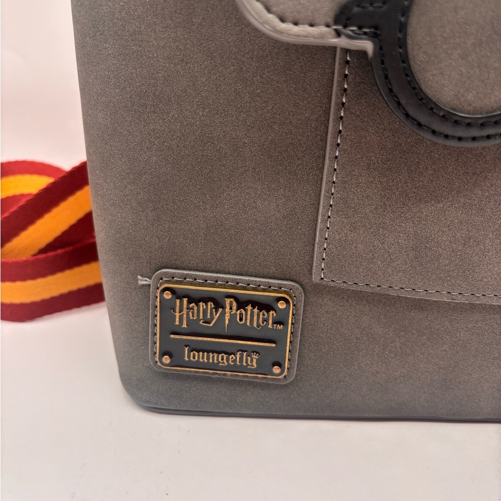 Loungefly Harry Potter Convertible Mini Backpack Gray Red READ - Picture 2 of 14